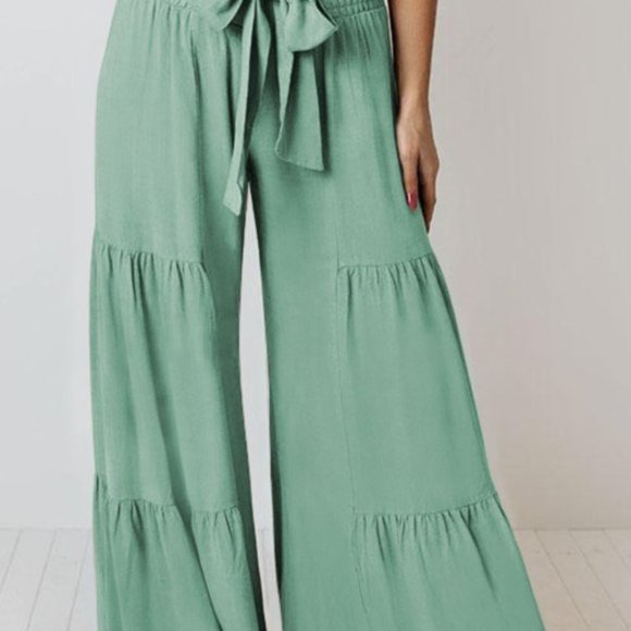 Tie Front Smocked Tiered Culottes - Picture 3 of 10